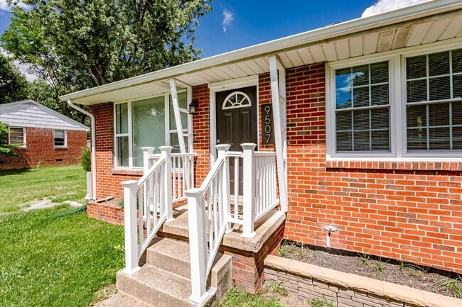 9507 Stockbridge Dr in Richmond, VA - Building Photo - Building Photo