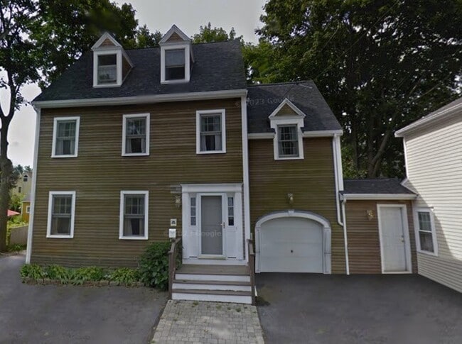 property at 4 Union St