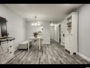 5660 Meadow Ln, Unit 157 - Full Condo in Ogden, UT - Foto de edificio - Building Photo