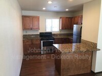 520 Colorado River Blvd photo'