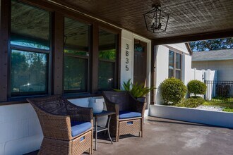 3835 4th Ave N in St. Petersburg, FL - Foto de edificio - Building Photo