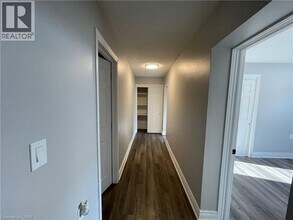 69 E Main St in Welland, ON - Building Photo - Building Photo