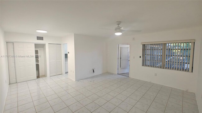 1500 NE 127th St in North Miami, FL - Building Photo - Building Photo