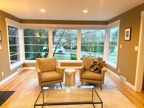 3401 W Ruffner St in Seattle, WA - Building Photo - Building Photo