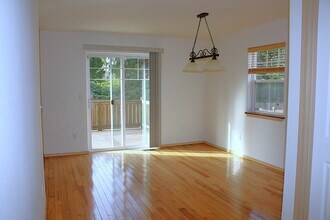 8422 13th Pl SE in Lake Stevens, WA - Building Photo - Building Photo