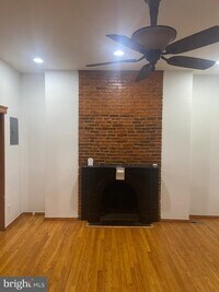 1833 W Lexington St photo'