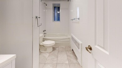 5051 Clanranald in Montréal, QC - Building Photo - Building Photo