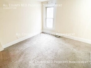 1854 W 45th St in Cleveland, OH - Building Photo - Building Photo