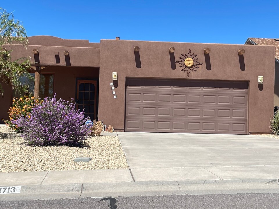 1713 Ava Ave in Las Cruces, NM - Building Photo