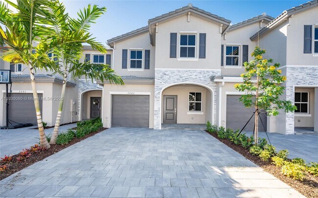 2680 SE 10th St in Homestead, FL - Building Photo - Building Photo