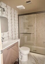 3715 Village Dr in Delray Beach, FL - Foto de edificio - Building Photo