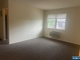 59A Park Ave in Park Ridge, NJ - Building Photo