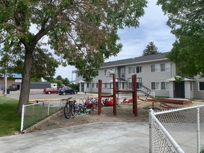 Beaverhead Villas Apartments in Dillon, MT - Building Photo - Building Photo