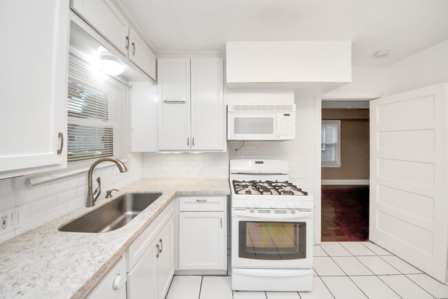 property at 2332 Sheridan St