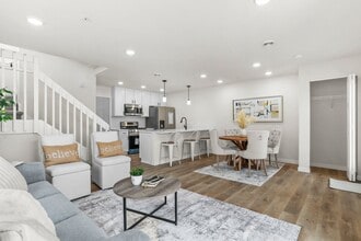 940 Canter Dr in Madison, WI - Building Photo - Building Photo