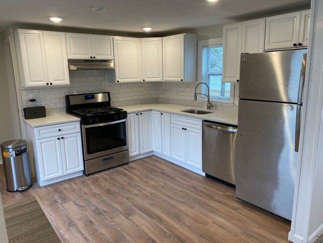 288 Winslow Gray Rd in Yarmouth, MA - Building Photo - Building Photo