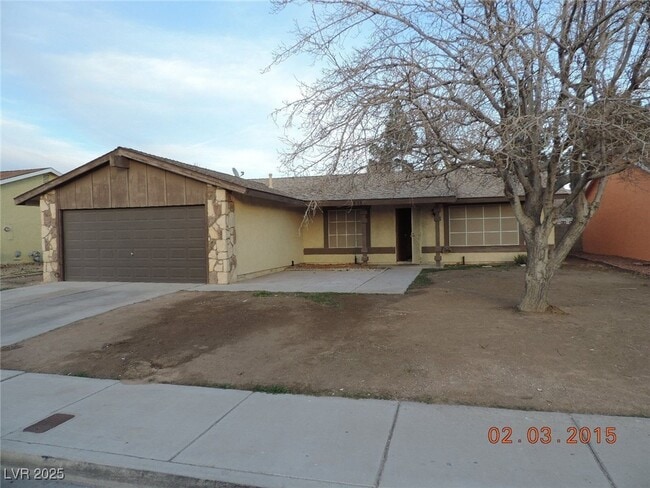 833 Dusk Dr in Las Vegas, NV - Building Photo - Building Photo