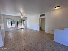 13818 N Saguaro Blvd in Fountain Hills, AZ - Building Photo - Building Photo