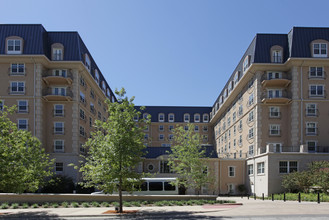 Belmont Village Senior Living at Turtle Creek in Dallas, TX - Building Photo - Building Photo