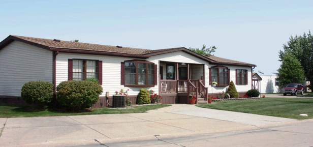 Rudgate Clinton in Clinton Township, MI - Foto de edificio - Building Photo