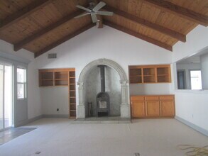 11060 Sunrise Ridge Cir in Auburn, CA - Foto de edificio - Building Photo