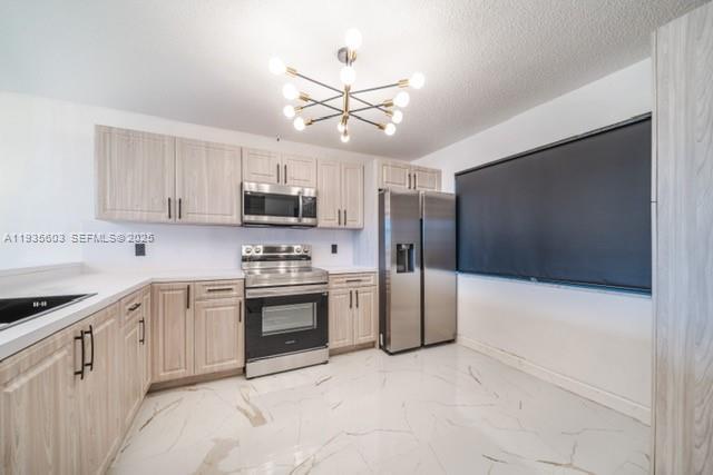 8020 Hampton Blvd in North Lauderdale, FL - Building Photo - Building Photo