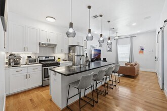 1401 Sydnor St in Houston, TX - Building Photo - Building Photo