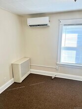 2 Holly Pl in Hastings On Hudson, NY - Building Photo - Building Photo