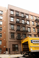 415 W 52nd St Apartamentos