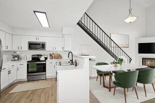 ReNew West Bloomington in Bloomington, MN - Building Photo