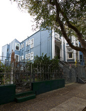 2731 Folsom St in San Francisco, CA - Foto de edificio - Building Photo