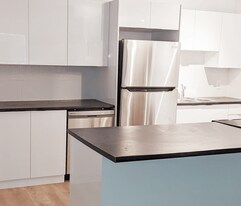 75 Greenfields Drive in Fredericton, NB - Building Photo