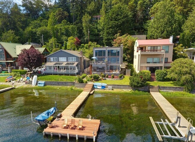 1120 West Lake Sammamish Pkwy NE-Unit -B in Bellevue, WA - Building Photo - Building Photo