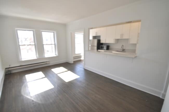 846 W Ainslie St in Chicago, IL - Building Photo - Building Photo