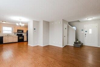 35 Frostwood Ln in Greenwood, IN - Foto de edificio - Building Photo