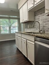 10903 Bush Lake Ln in Glen Allen, VA - Building Photo - Building Photo