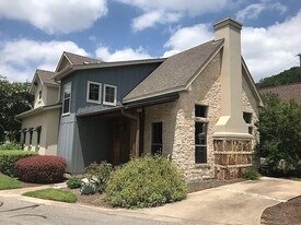 Room in Townhome on Old Lampasas Trail in Austin, TX - Building Photo