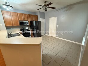 9744 Summer Grove Way W in Jacksonville, FL - Building Photo - Building Photo