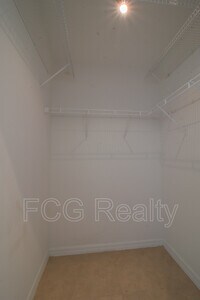 661 Berwick Dr photo'