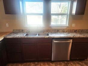 801 N Gladstone Ave in Indianapolis, IN - Building Photo - Building Photo