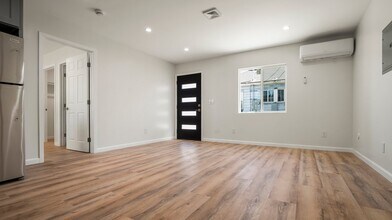 4013 S Harvard Blvd in Los Angeles, CA - Building Photo - Building Photo