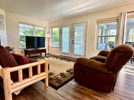 12 River Falls Dr in Columbia Falls, MT - Building Photo