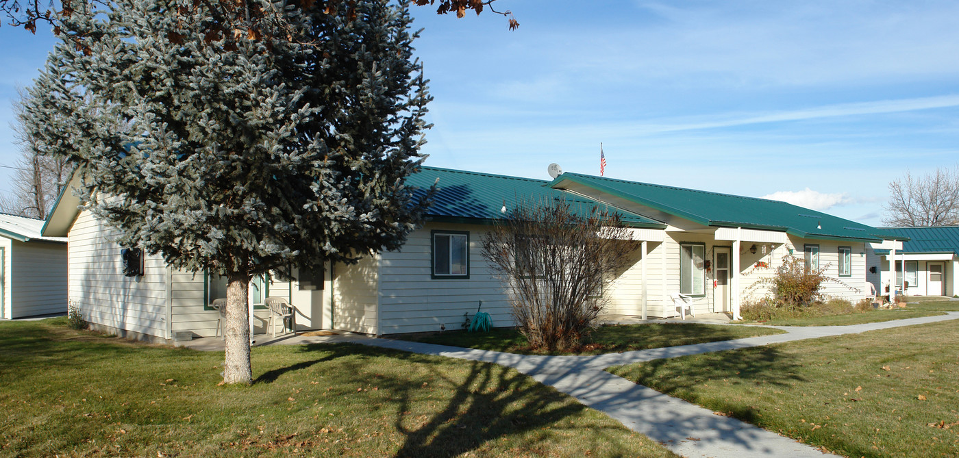 New Plymouth Senior Housing in New Plymouth, ID - Building Photo