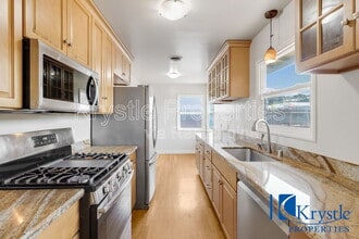 126 Lain Dr in Vallejo, CA - Building Photo - Building Photo