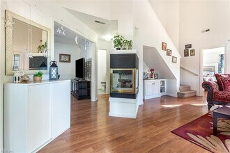 100 Larkspur Hollow in Yorktown, VA - Building Photo - Building Photo