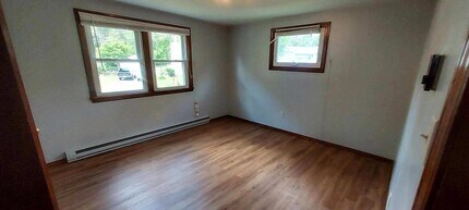 445 Chase in Dartmouth, MA - Building Photo - Building Photo