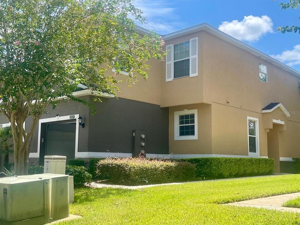 2848 Adelaide Ct in Orlando, FL - Building Photo