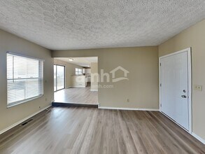 158 Steiger Ct in Pickerington, OH - Foto de edificio - Building Photo