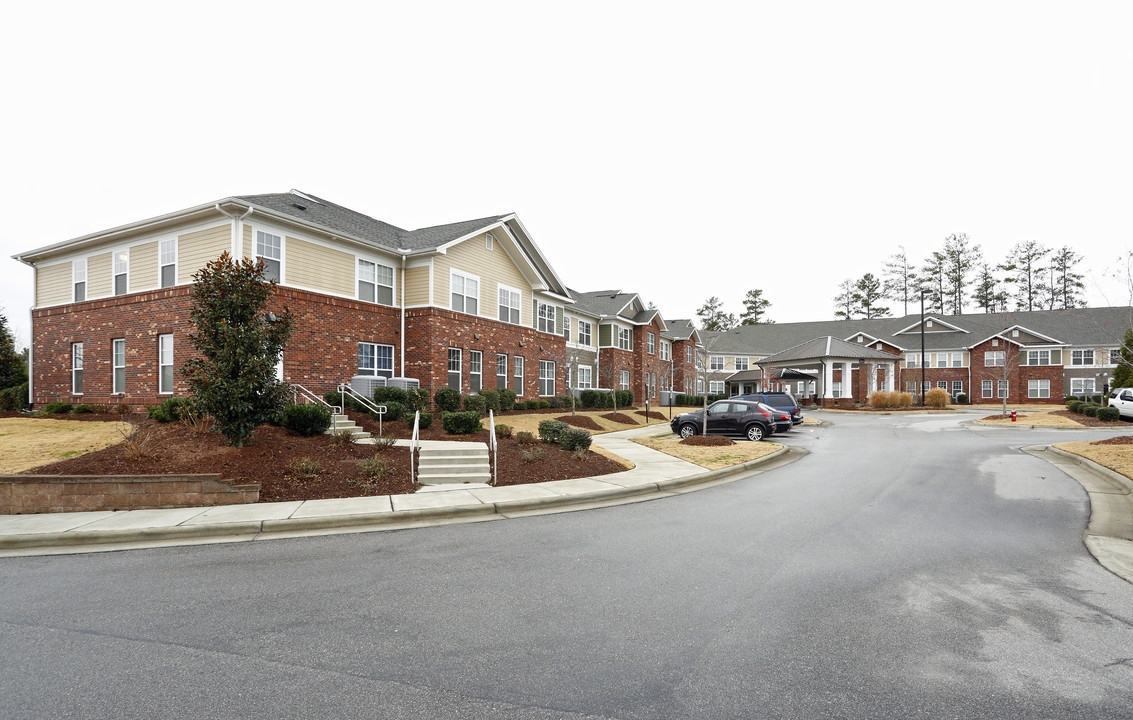 Meadowcreek Commons in Raleigh, NC - Building Photo