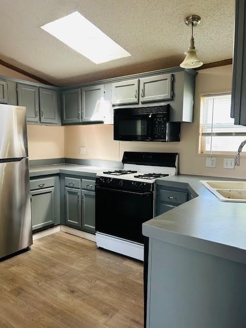 95 Dunlap Rd in Oxford, MI - Building Photo - Building Photo